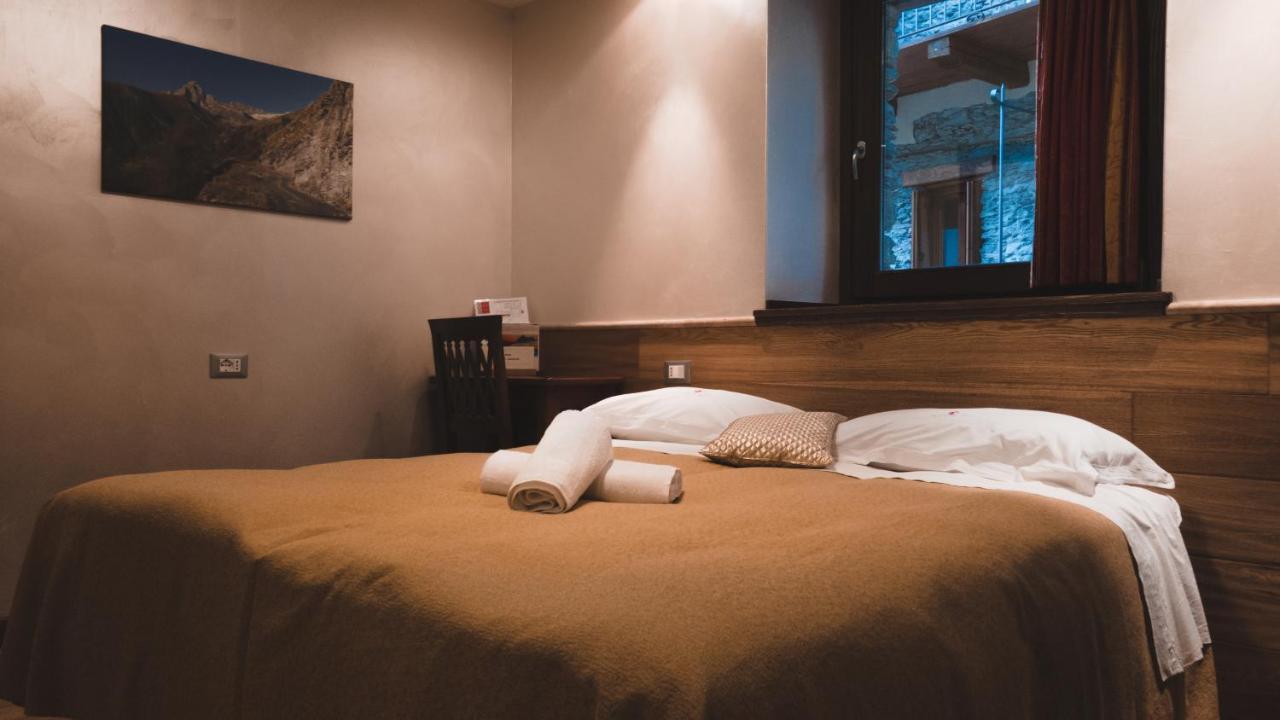 Pensione Albergo Diffuso Ceaglio Valle Maira Мармора Экстерьер фото